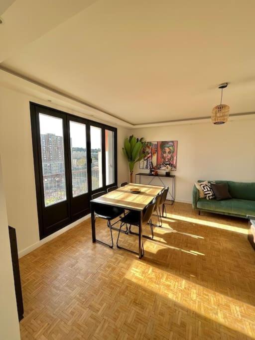 Magnifique Appartement Neuilly Sur Marne Entre Paris Et Disneyland 외부 사진
