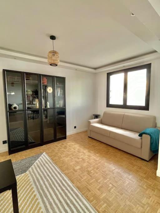 Magnifique Appartement Neuilly Sur Marne Entre Paris Et Disneyland 외부 사진